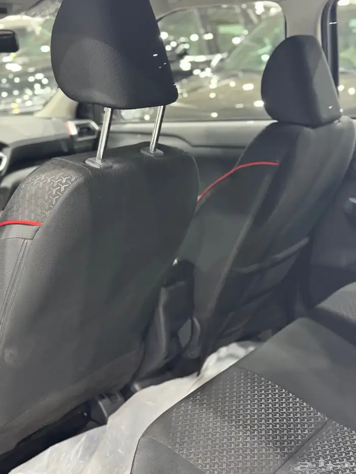 تويوتا رايز موديل 2024 عداد 52 الف كيلو - استاندر 6