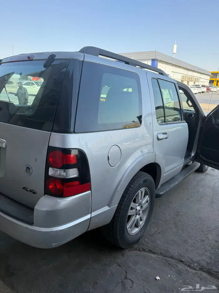 فورد اكسبلور 2010 3