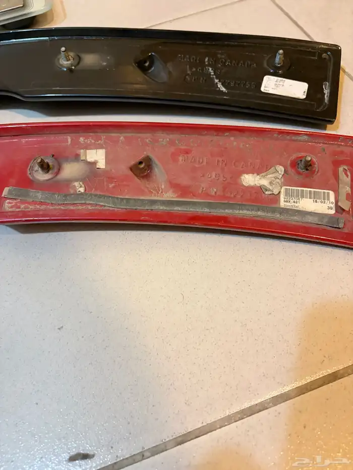 للبيع جناح كمارو من 2010 الى 2013 4