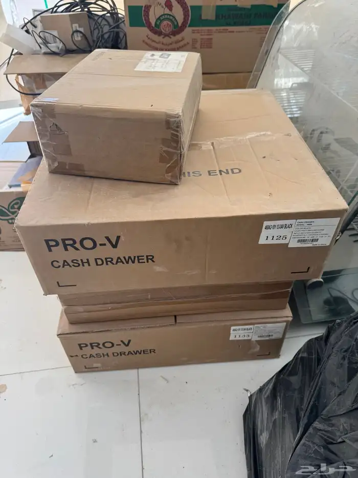 للبيع صندوق كاشير جديد 1