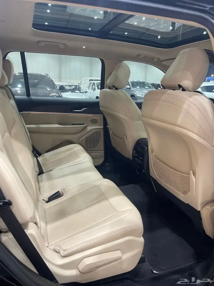 جيب جراند شيروكي 2021 - لمتيد لارج نظيف جدا 13