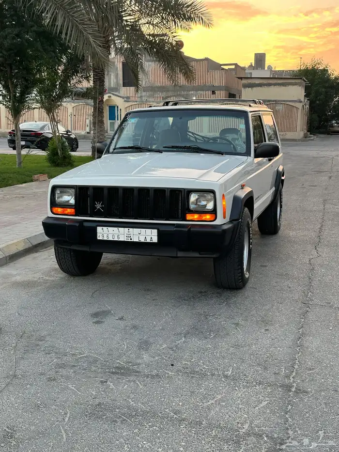 للبيع جيب شروكي 0