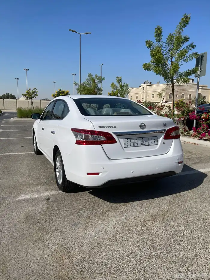 نيسان سنترا 1