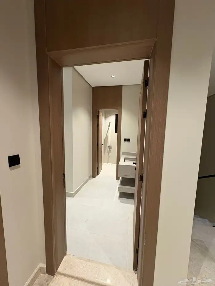 شقق للبيع في الخبر العزيزيه حي الشراع 2