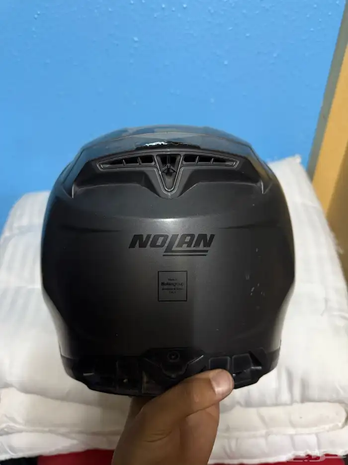 للبيع خوذة نولان اصلية مقاسها ML ميديم لارج 1