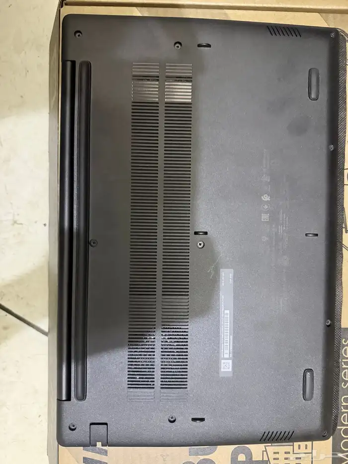 لابتوب msi جديد لم يتسخدم الا يومين 7