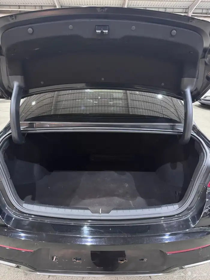 كي 5 2022 رادار ب 63 الف مسجل جاهز . 16