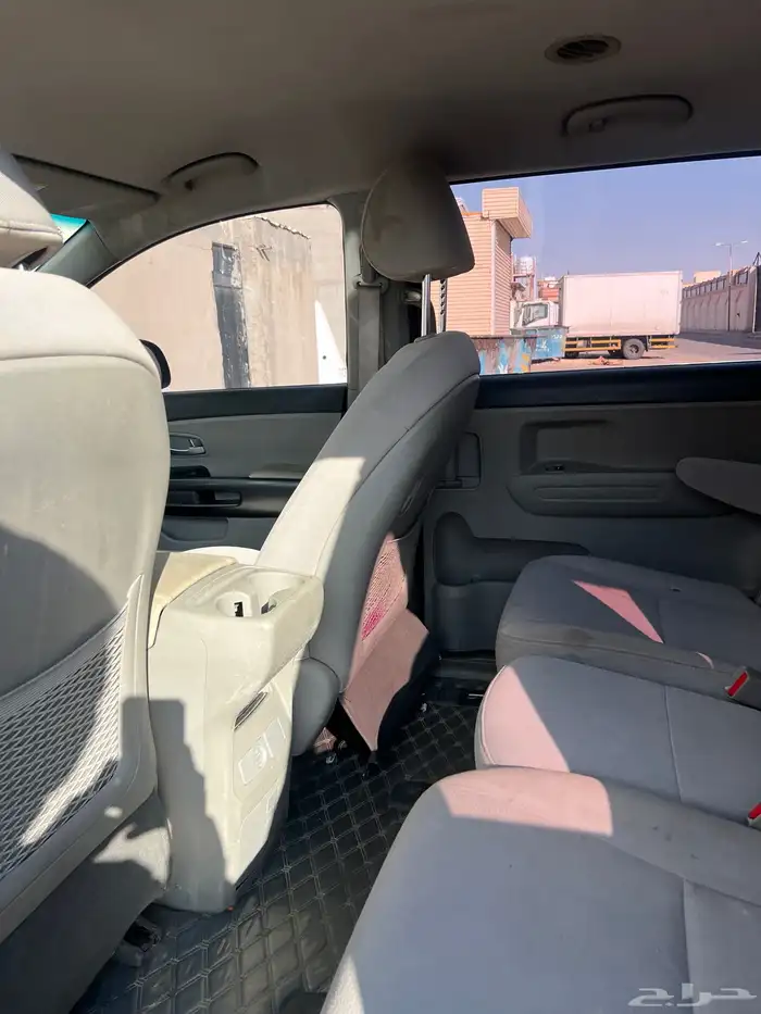 كيا كارنيفال 7