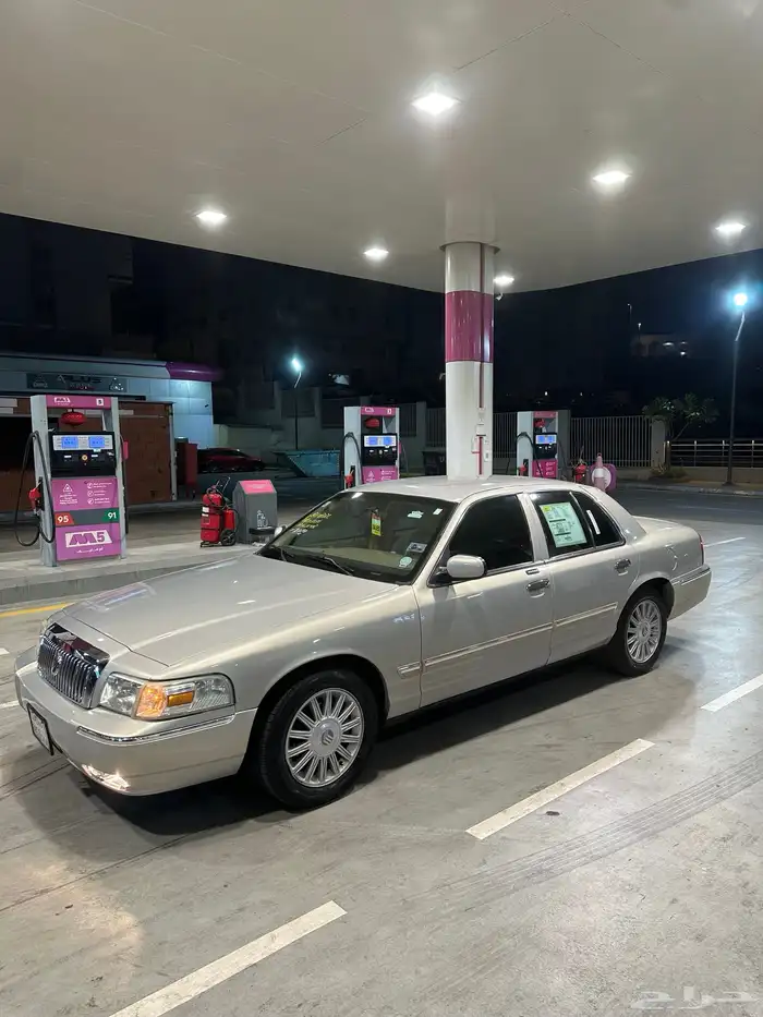 فورد ماركيز 8