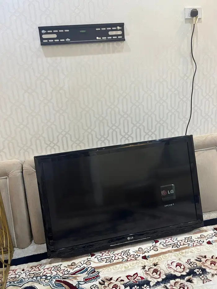 شاشة التلفزيون 42 بوصة Lk430 شركهLG 5