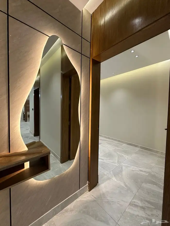 للبيع شقه ارضيه مستقله6غرف بأبهاالبديع قرب الراشد مول500الف 12