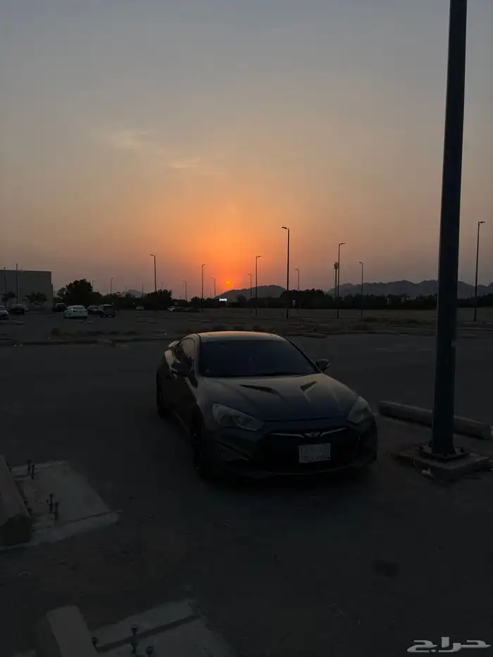 جينسس كوبيه 2013 فتحة سقف 7