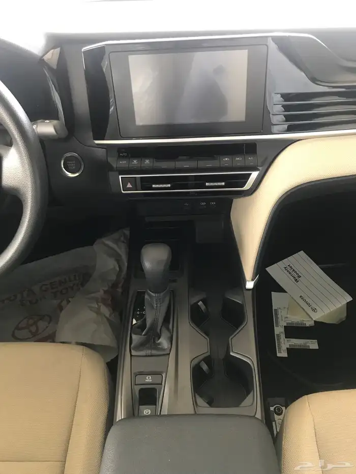 تويوتا كامري E سعودي موديل 2025 بنزين 17