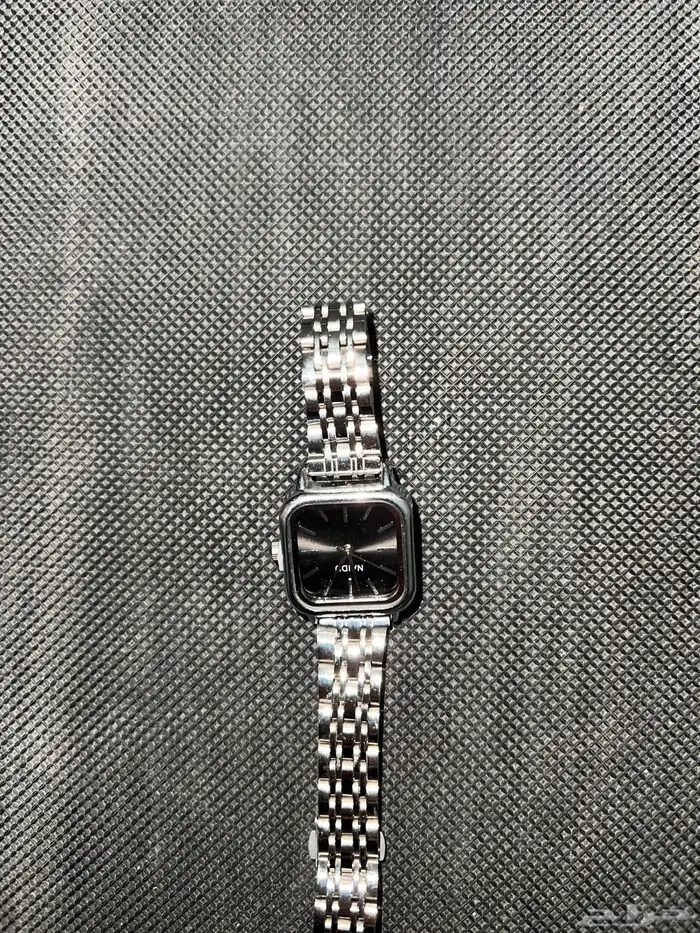 ساعة (للبيع) 2