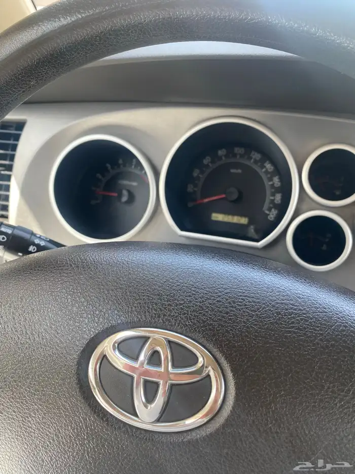 للبيع تويوتا سيكويا 2011 بدون دبل 7