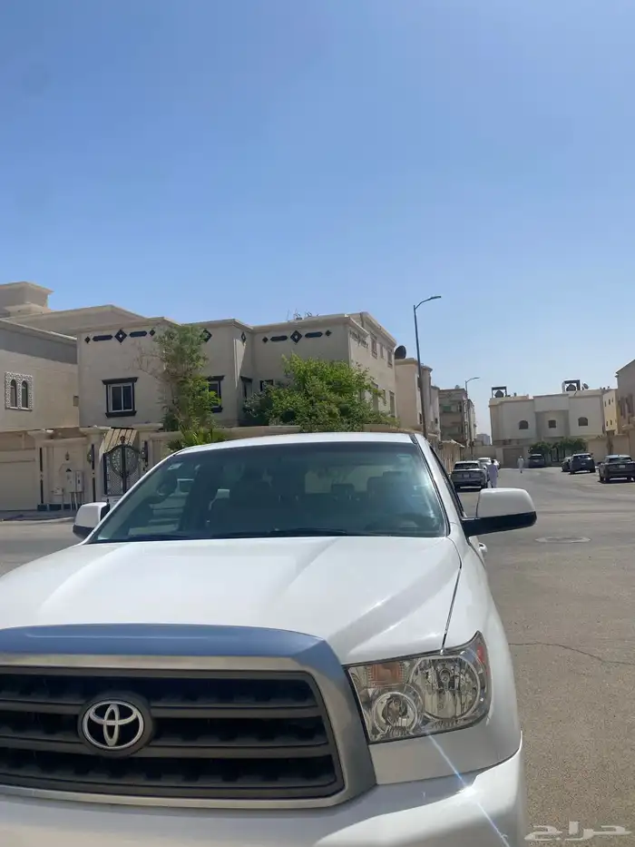 للبيع تويوتا سيكويا 2011 بدون دبل 5