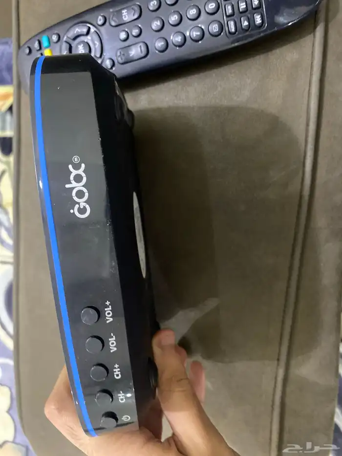 رسيفر بي ان سبورت اصلي معه كرتونه و اسلاكه ورسيفر قو بوكس 0