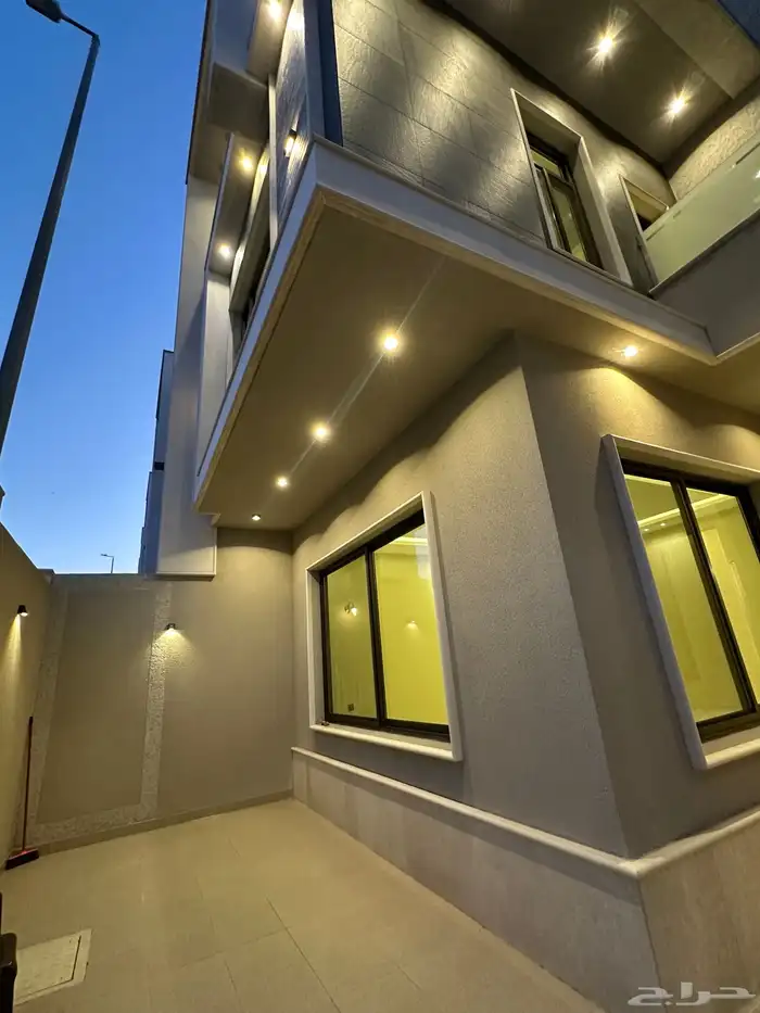 للبيع فلل دوبلكس موقع مميز بخميس مشيط 4