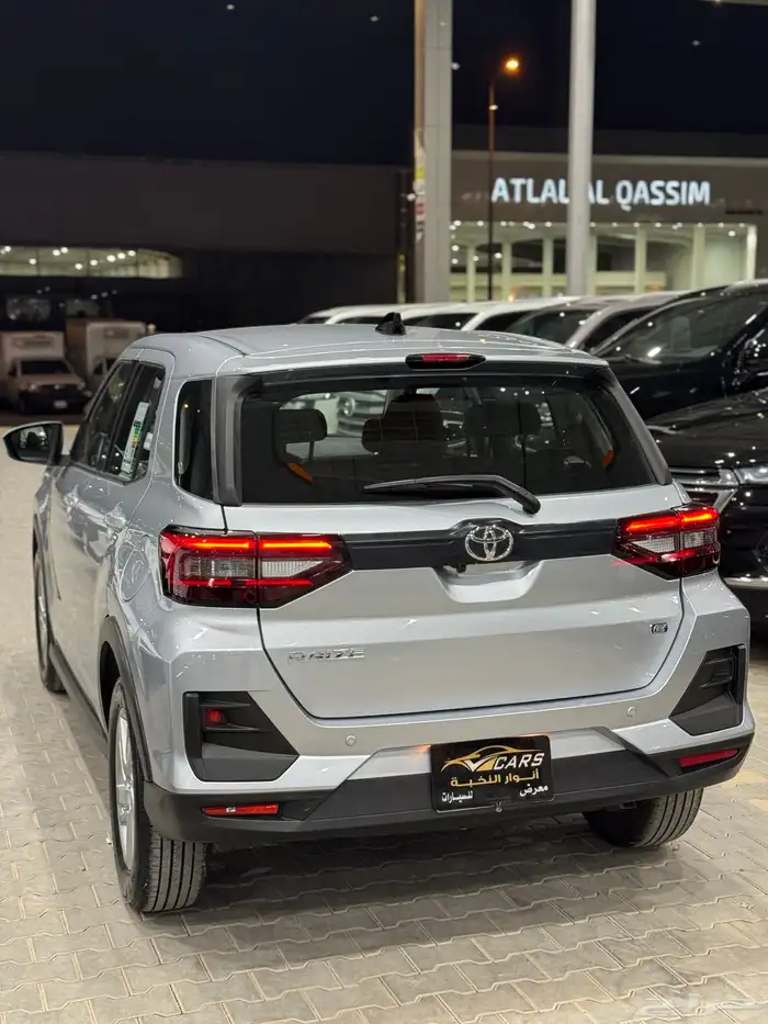 تويوتا رايز موديل 2024 عداد 52 الف كيلو - استاندر 3