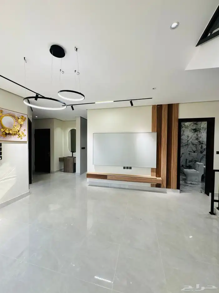 فيلا روف للبيع تبوك حي الاخضر بتبوك خلف جامع المهاجرين 0