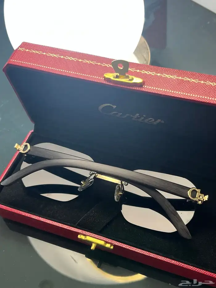 نظارة شبيهة كارتير مستخدمة 0