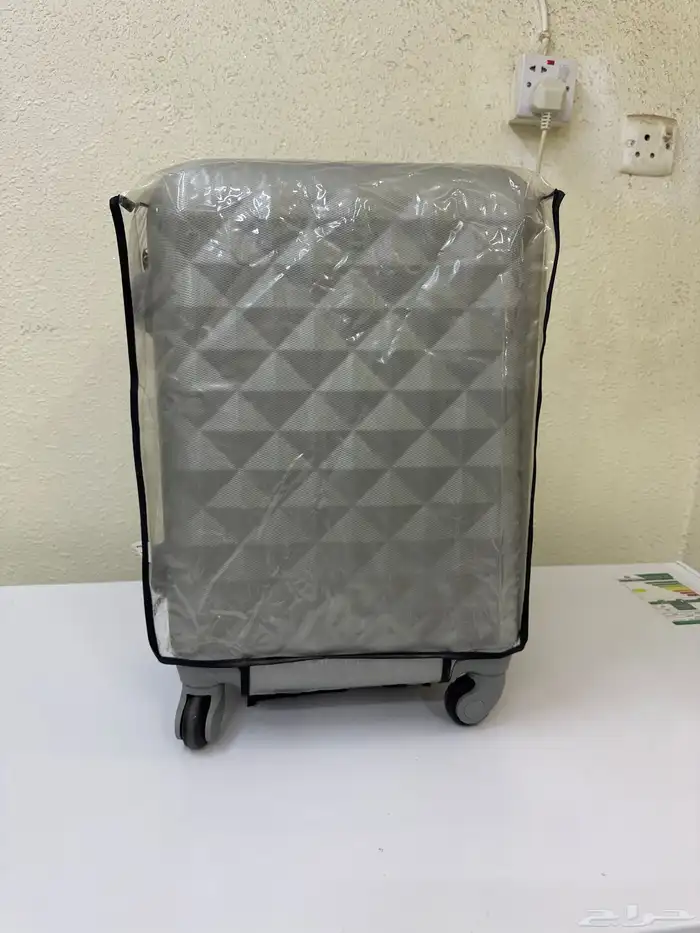 شو حقيبة سفر 0