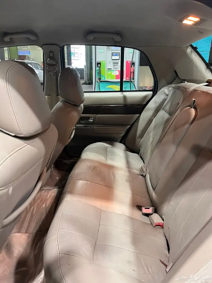 للبيع ماركيز 2007 امريكي 10