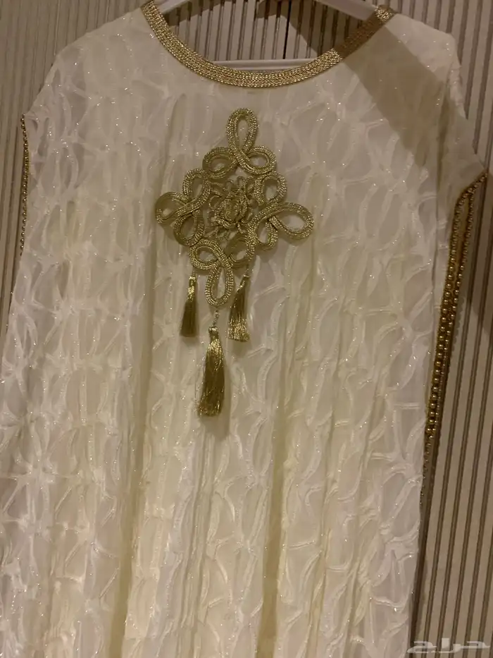 جلابية مقاس L غير ملبوسه 0