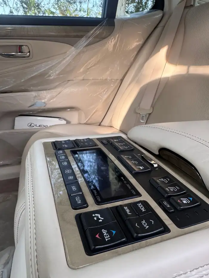 لكزس Ls460L للبيع 21
