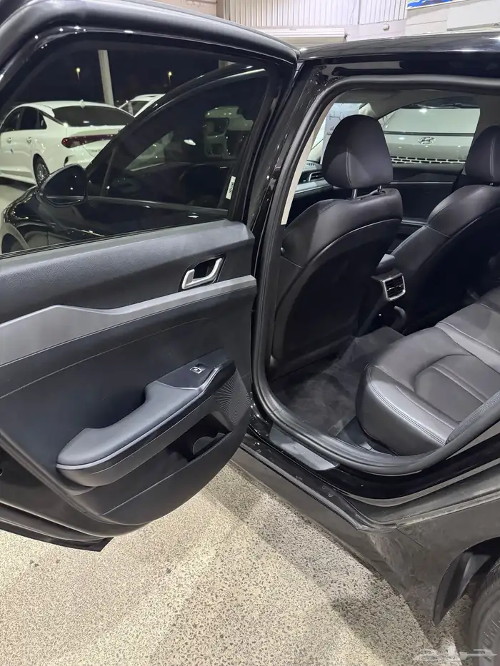 كي 5 2022 رادار ب 63 الف مسجل جاهز . 11