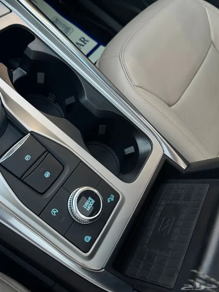 فورد اكسبلورر ليمتد 2022 عداد 44 الف 13