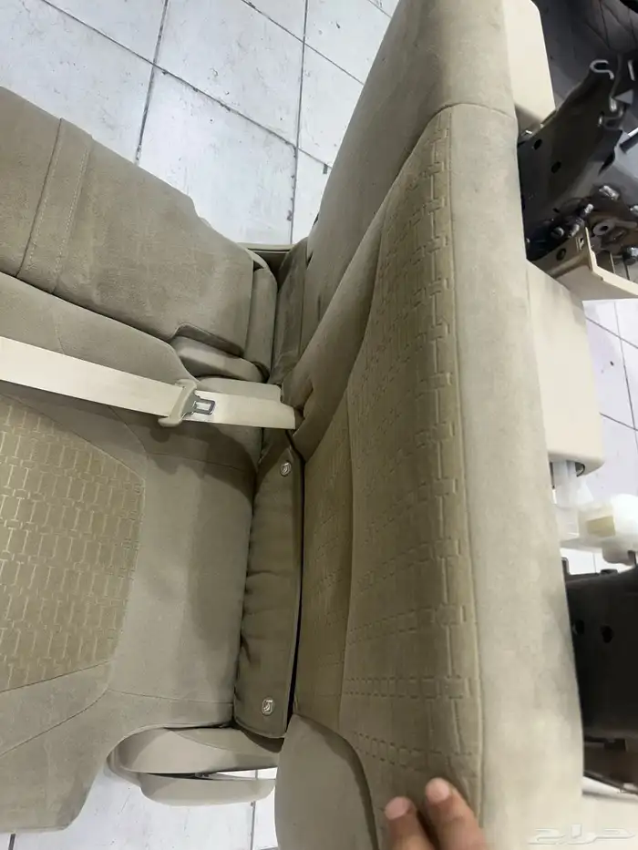 مراتب لاندمروزر موديل 2022 4