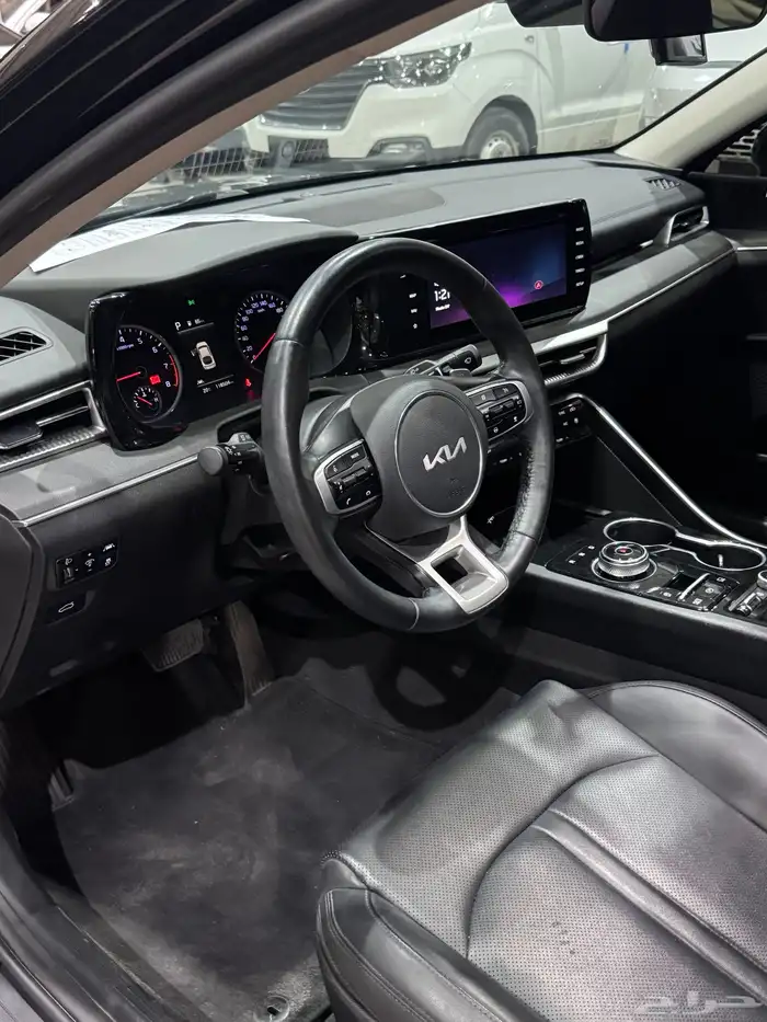 كي 5 2022 رادار ب 63 الف مسجل جاهز . 9