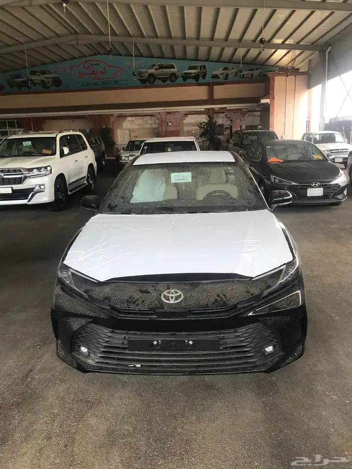 تويوتا كامري E سعودي موديل 2025 بنزين 0