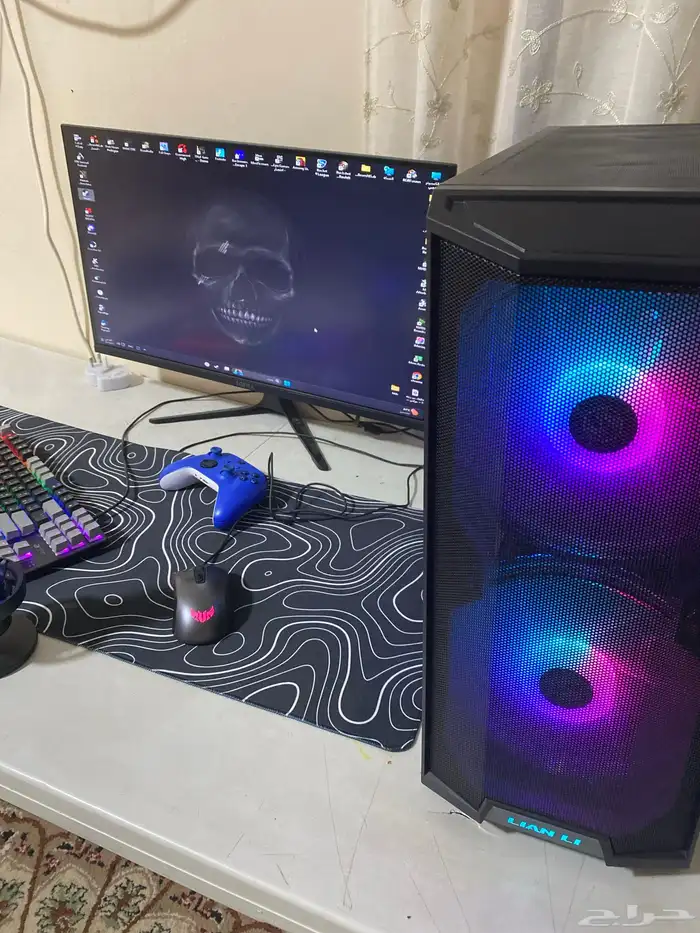 بي سي مع شاشه مع كامل اغراضه 1