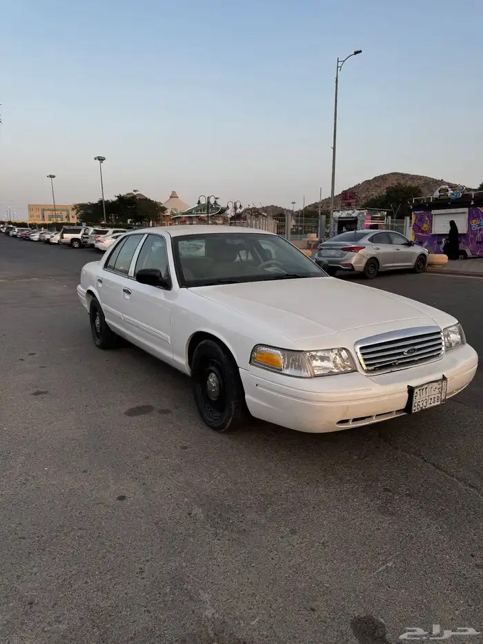 فورد حكومي 2010 عرض لمدة ثلاث أيام ب15000 1