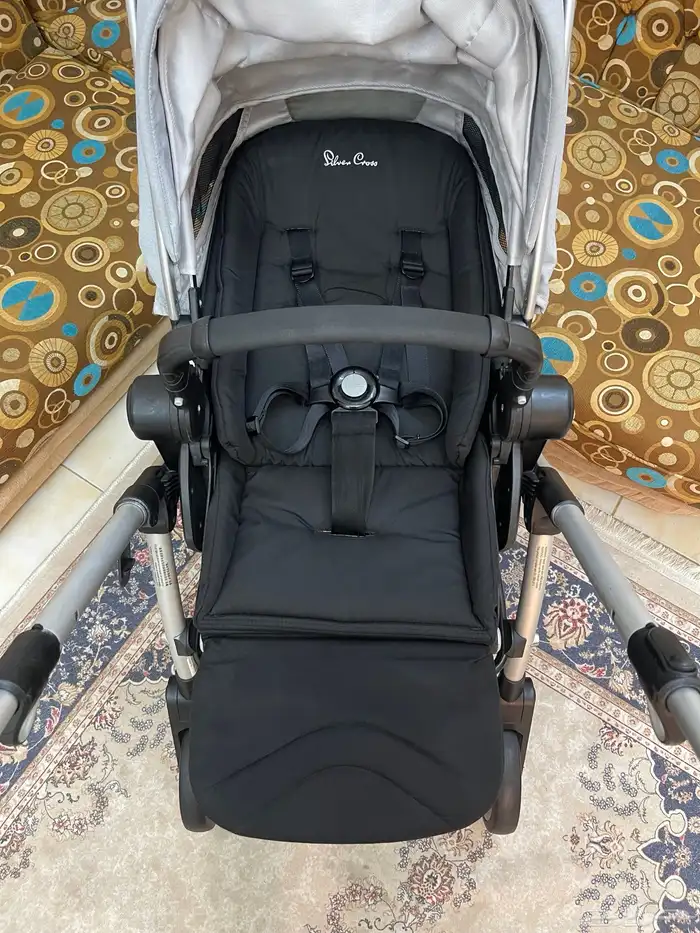 سترولر ماركه سيلفر كروس نضيفه جدا اتجاهين 16