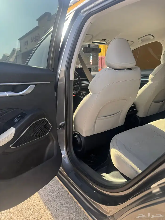 جلي ام قراند 16