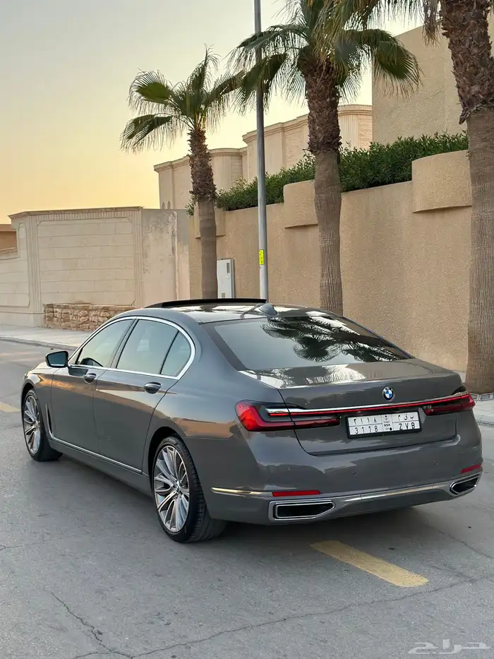 بي ام 730 ماشي 55 الف بحاله الوكاله اسمنتي 7