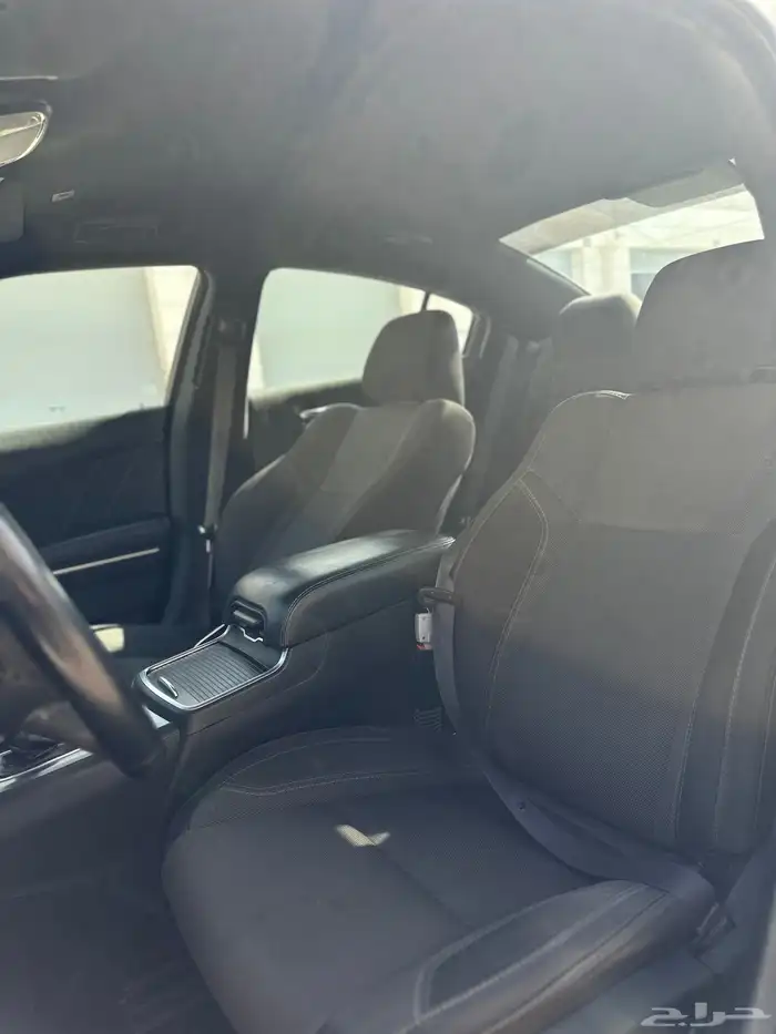 دوج تشارجر 2019 sxt 7