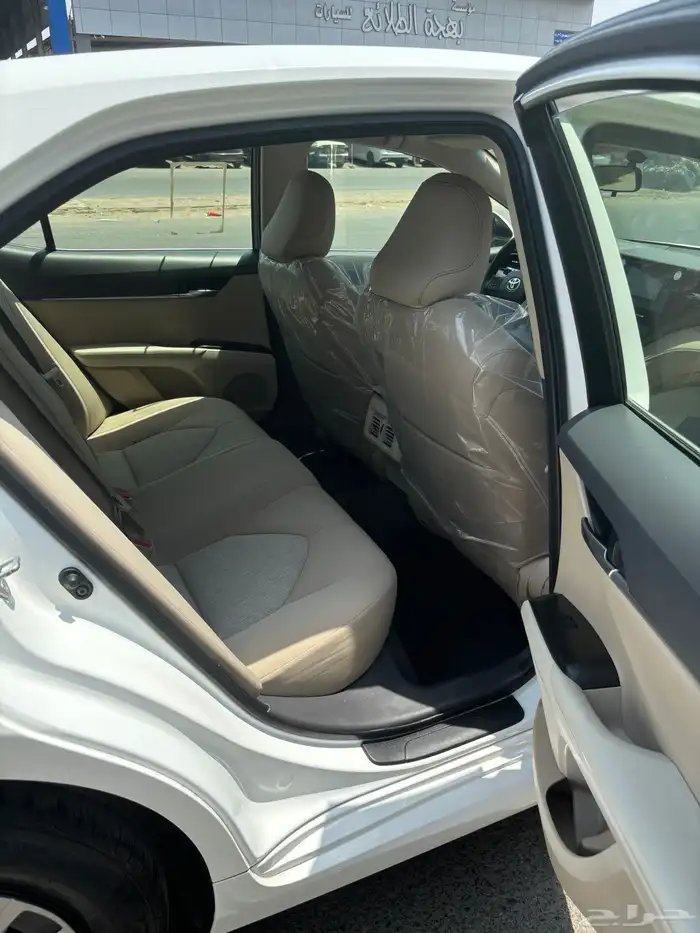 كامري 2022 ابيض استاندر 7