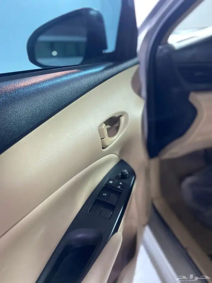 تويوتا يارس 2022 11