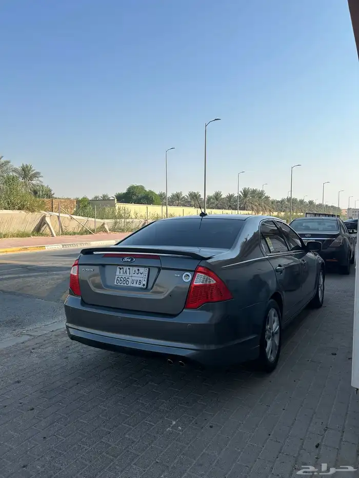 فورد فيوجن 2012 1