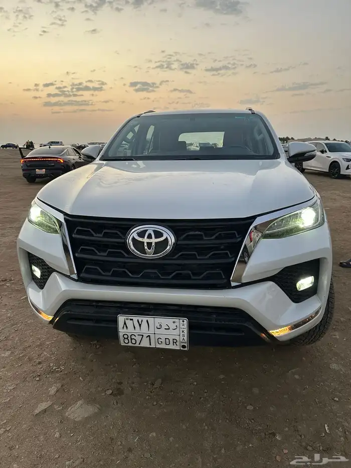 فورشتنر 2023 V6 4.0L 4