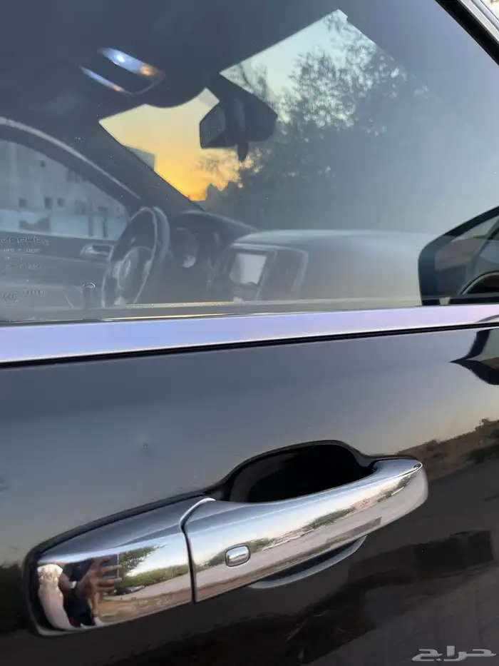 Jeep Grand Cherokee 2011 full option 6