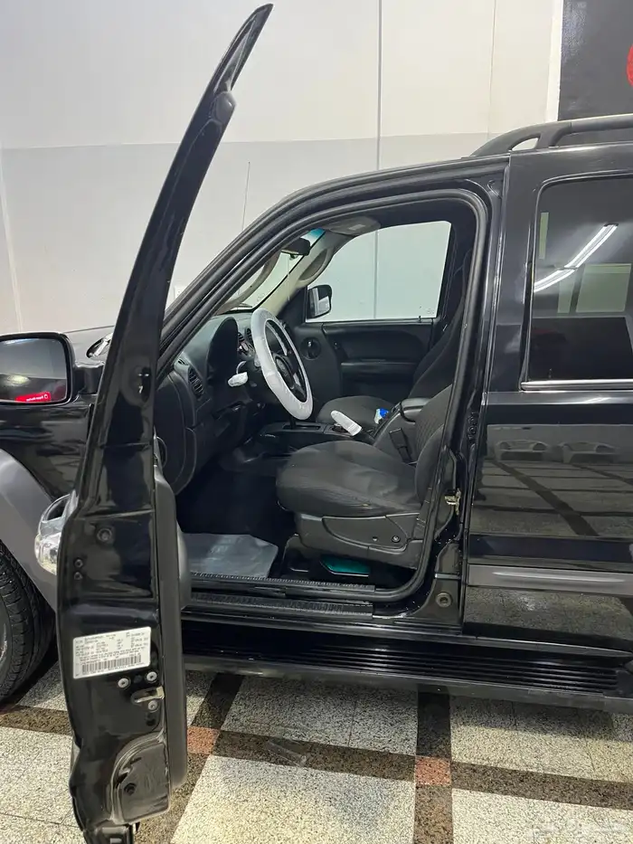 جيب ليبرتي 2003 للبيع بدون دبل 2