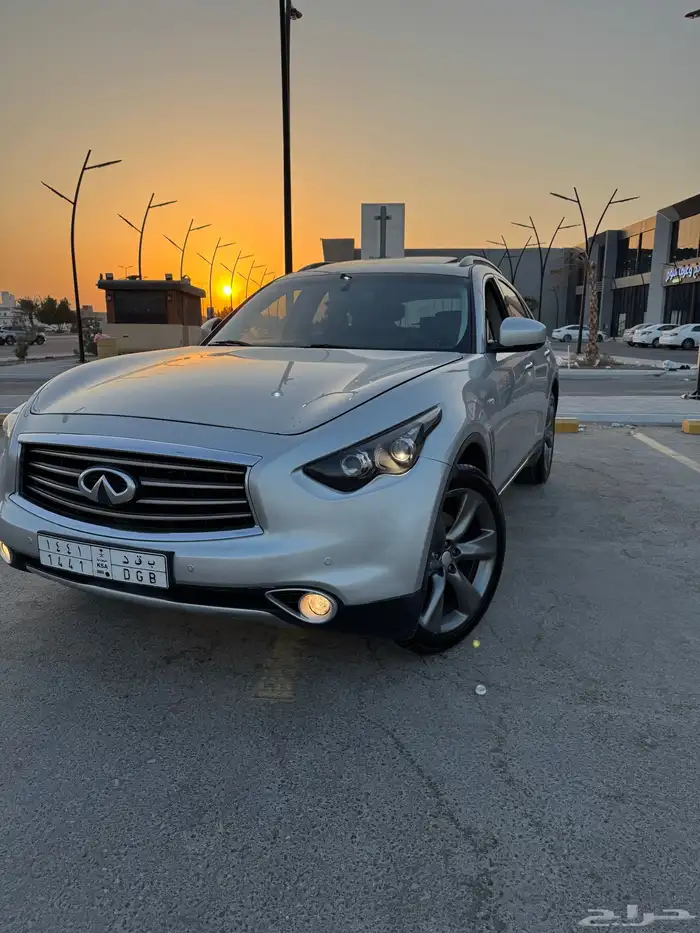 انفينتي Fx35 9