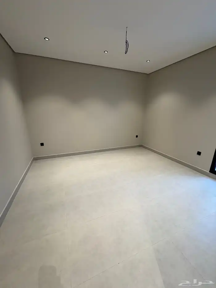 شقق للبيع في الخبر العزيزيه حي الشراع 8