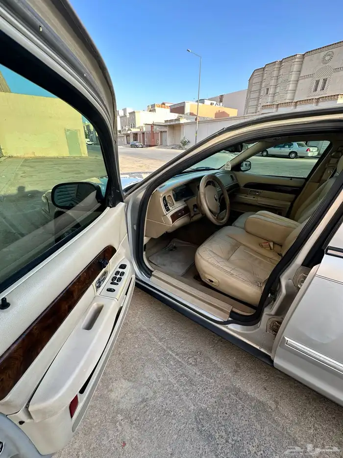 فورد قراند ماركيز 2008 نظيف 5