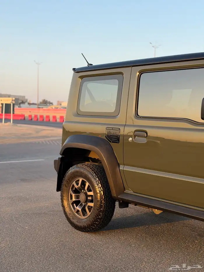 سوزوكي جمني 2021 3